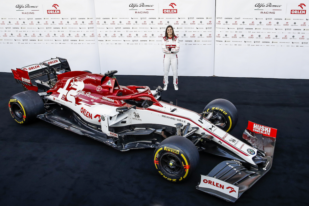 Photo Dédicacée Tatiana Calderon – Sport Auto F1 – Saison 2020 – Signée